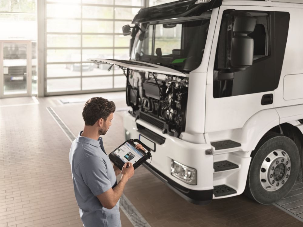 Mehrmarkendiagnosegerät KTS Truck von Bosch