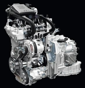 1,2-Liter Dreizylinder Downsizing-Motor mit Benzin-Direkteinspritzung und Kompressor Aufladung